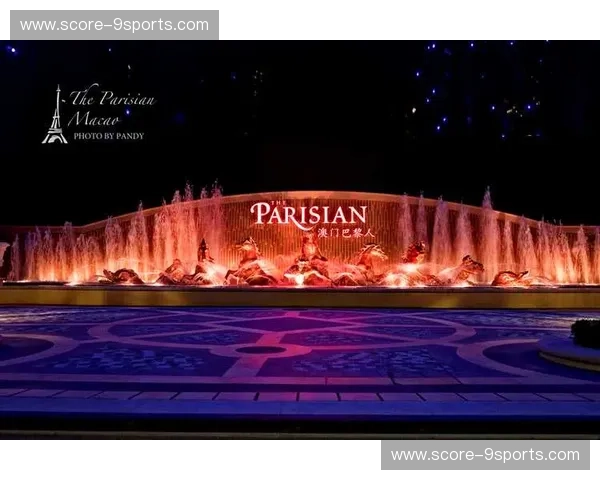 红砖与金箔的交响：波城之智遇上巴黎之梦